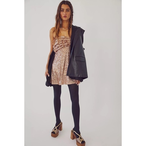 FREE PEOPLE FRIDA BRONZE SEQUIN RUFFLE BUST MINI STRAPLESS PARTY COCKTAIL DRESS - Picture 3 of 17